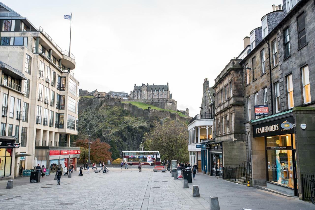 Beautiful City Centre Apartment - Holyrood Park Единбург Екстериор снимка